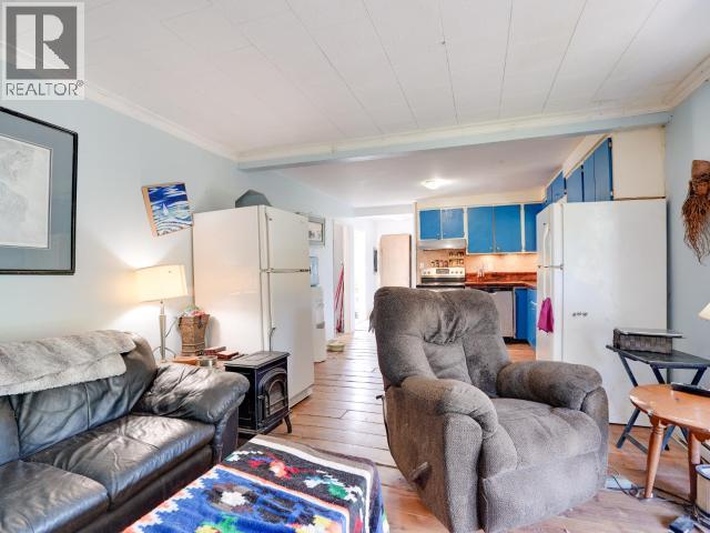 2039 MAIN STREET, Texada Island