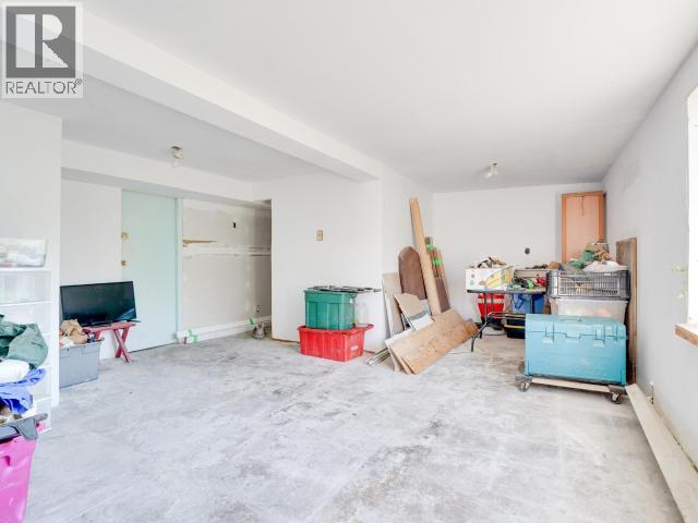 2039 MAIN STREET, Texada Island