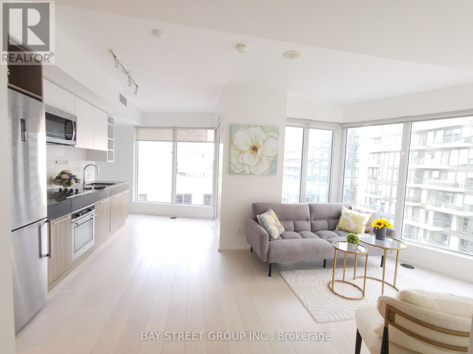 Photo 9 of 1602 68 Shuter Street, Toronto ON