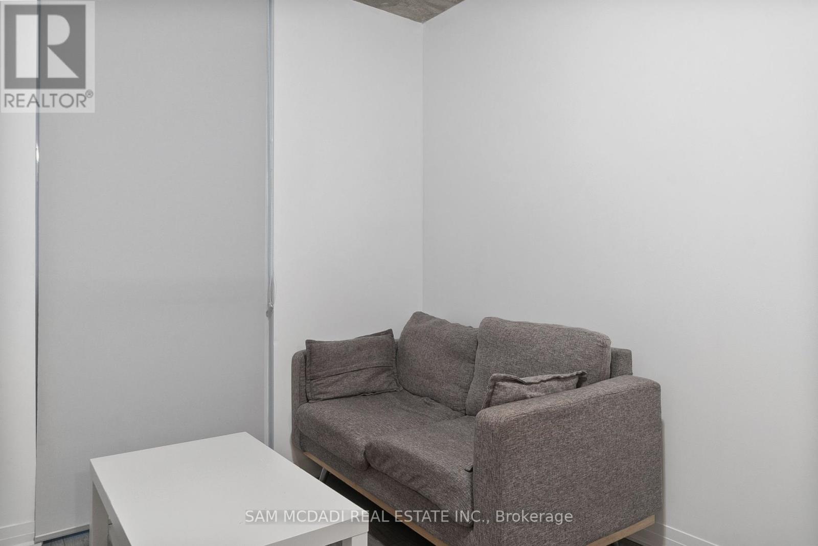 Photo 11 of 319 1900 Simcoe Street N, Oshawa ON