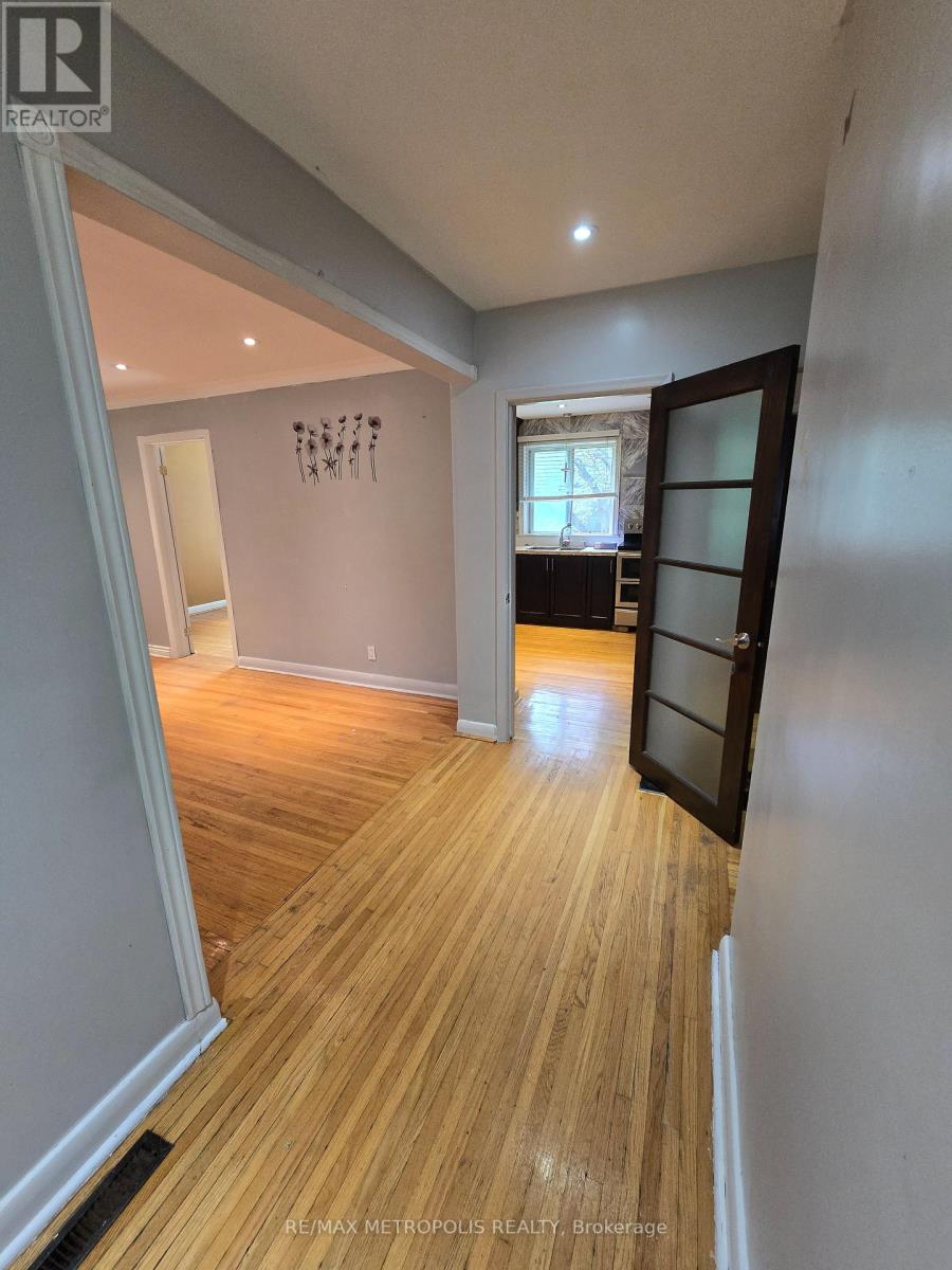 Photo 30 of 80 Glen Watford Drive, Toronto ON