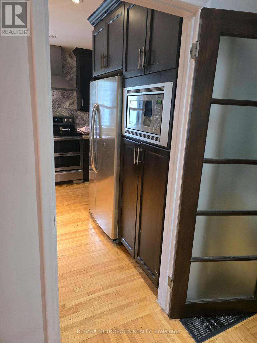 Photo 10 of 80 Glen Watford Drive, Toronto ON