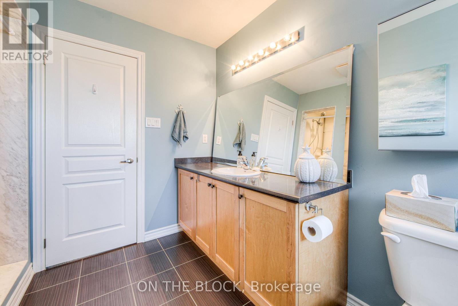 Photo 37 of 59 Hawke Crescent, New Tecumseth ON