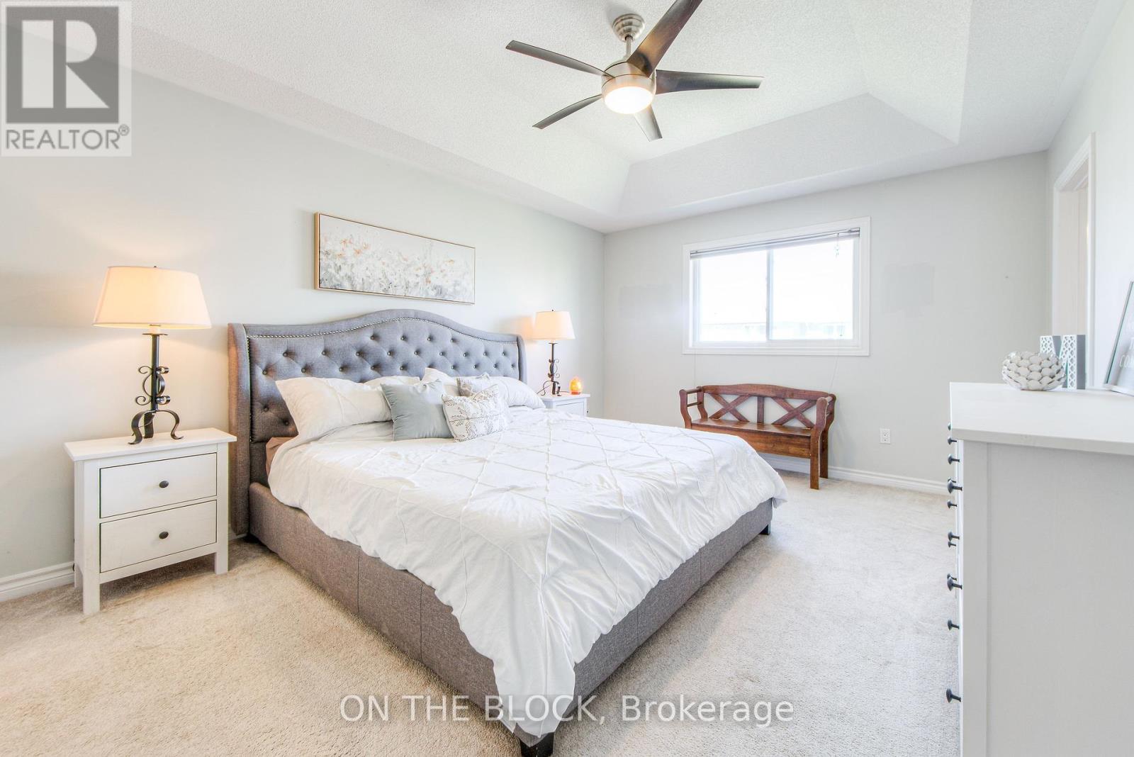Photo 32 of 59 Hawke Crescent, New Tecumseth ON