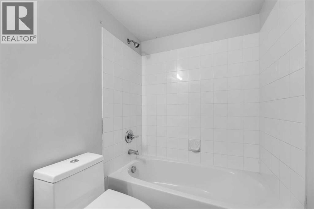 Photo 1 of 1715 1111 6 Avenue Sw, Calgary AB