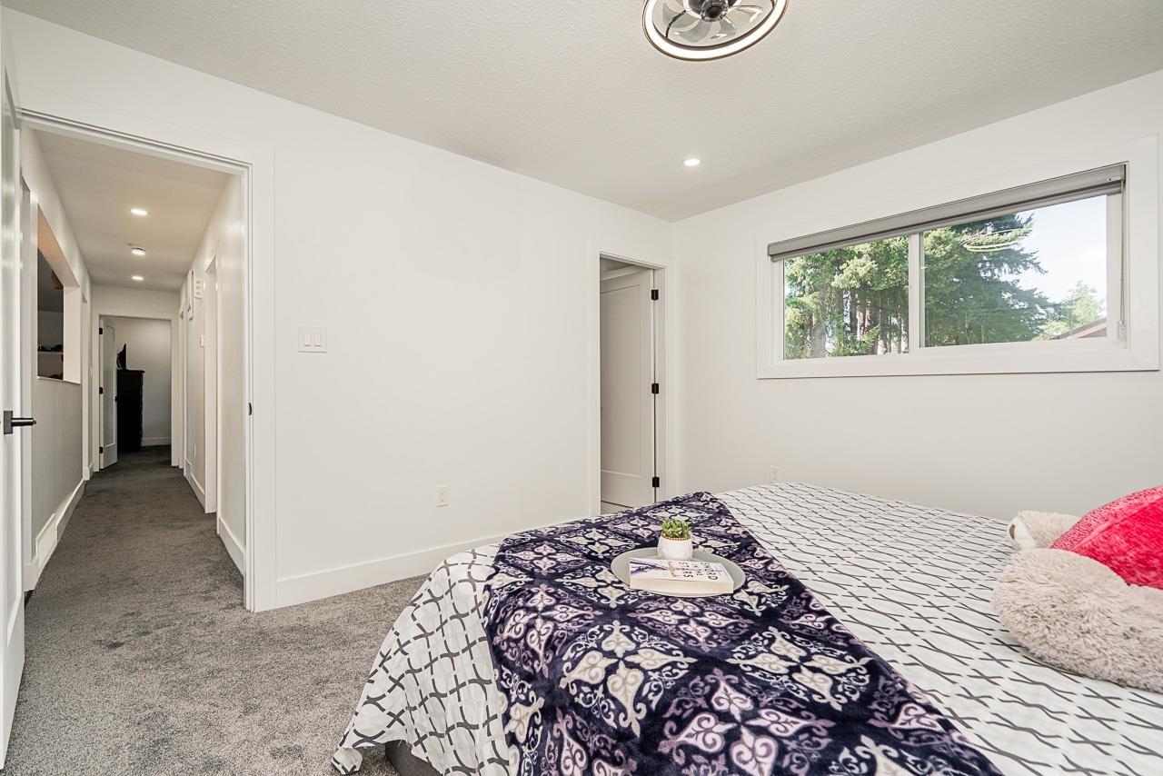 Photo 31 of 17233 60 Avenue, Surrey BC
