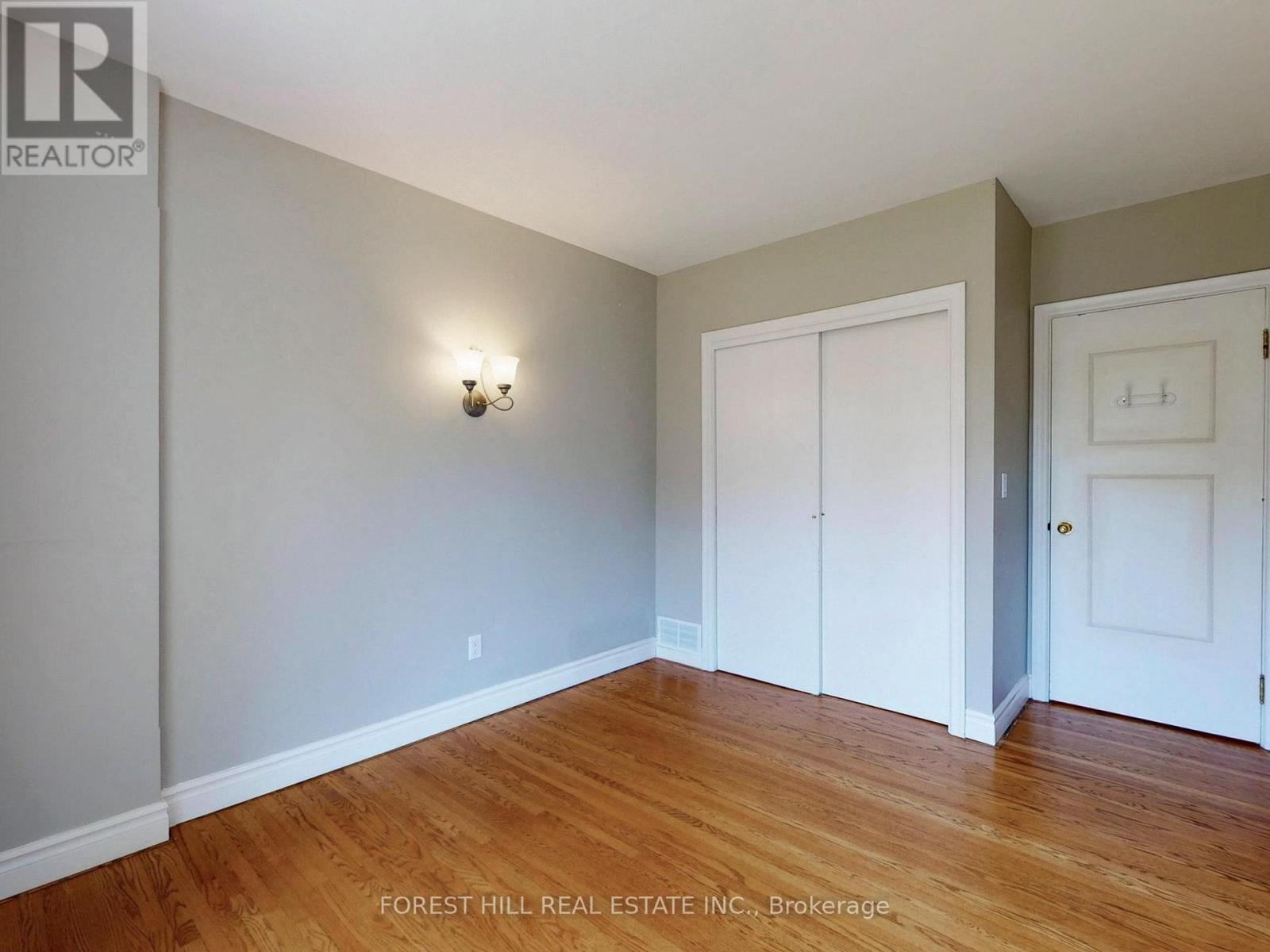 Photo 19 of 46 Chelford Road, Toronto ON