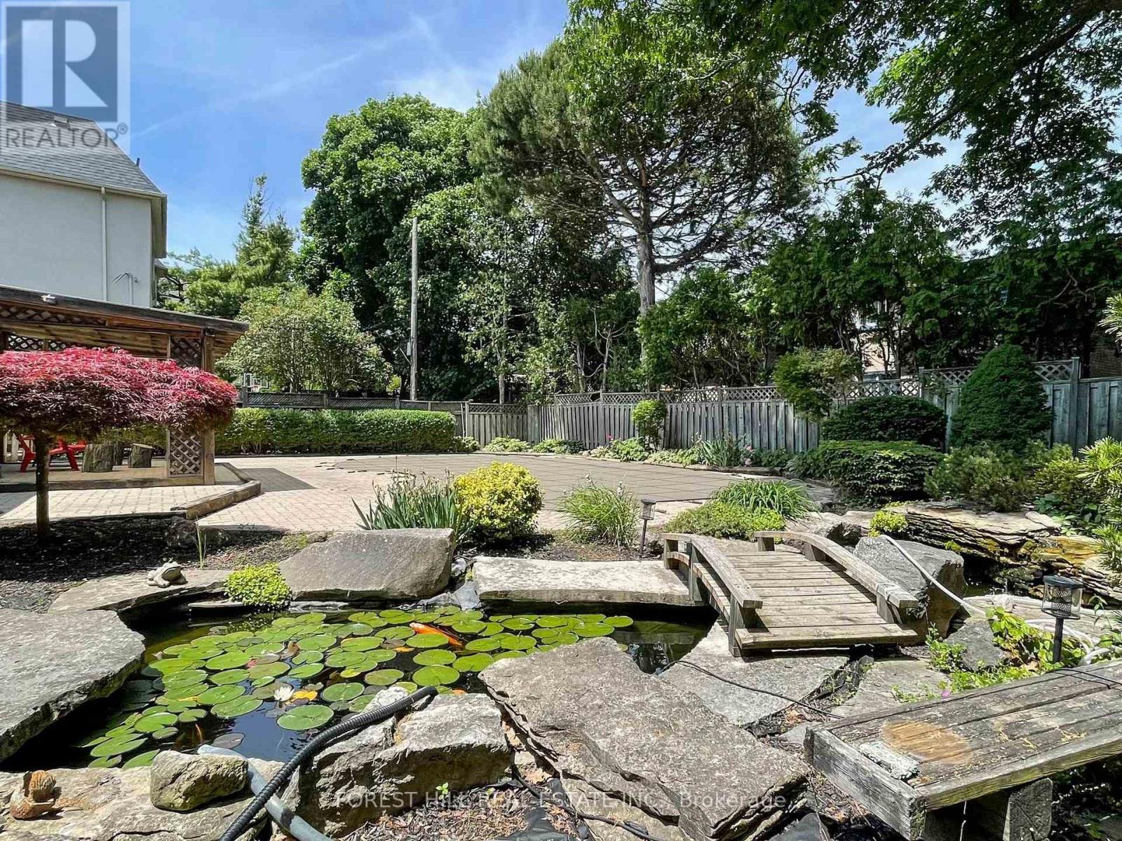 Photo 29 of 46 Chelford Road, Toronto ON