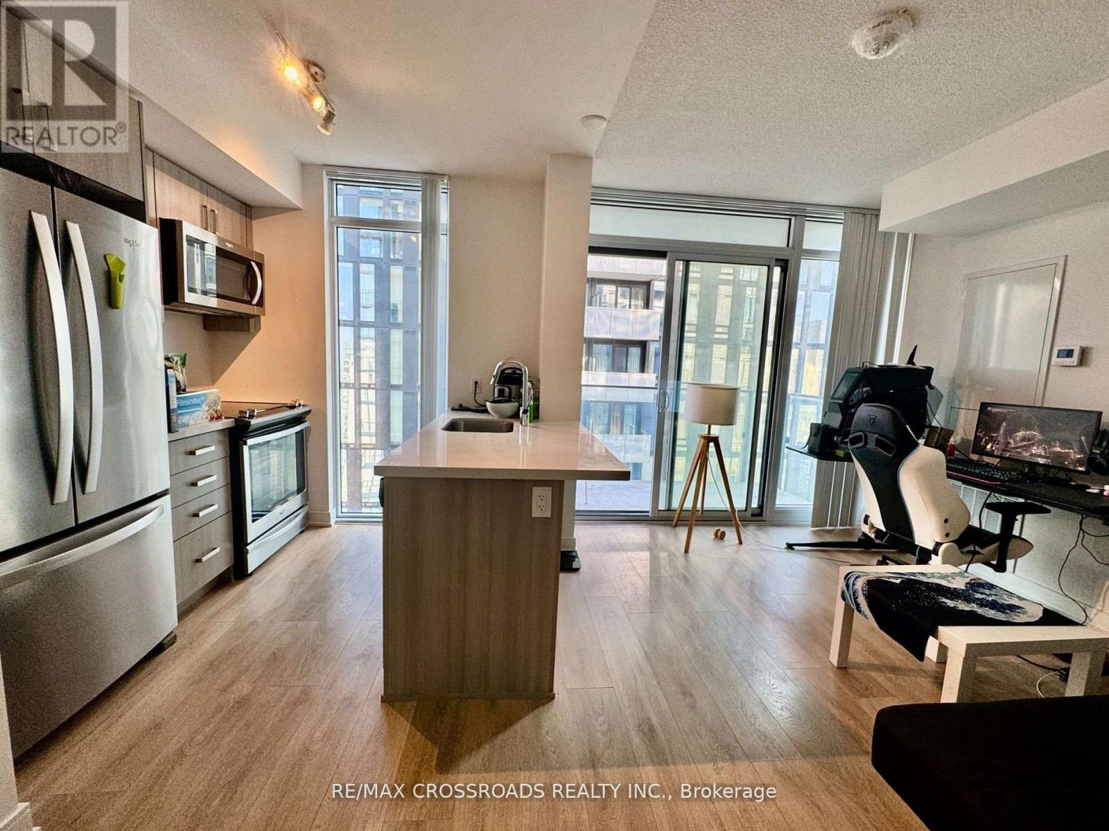 Photo 13 of 3711 50 Wellesley Street E, Toronto ON