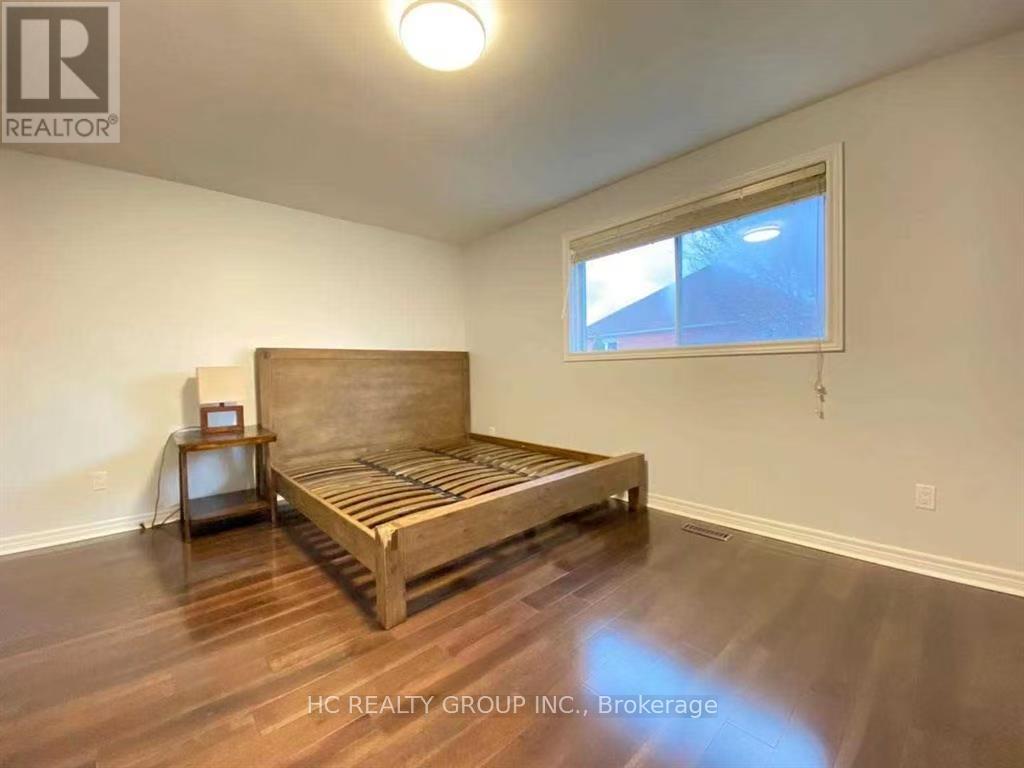 Photo 8 of 97 Woodriver Street, Richmond Hill ON