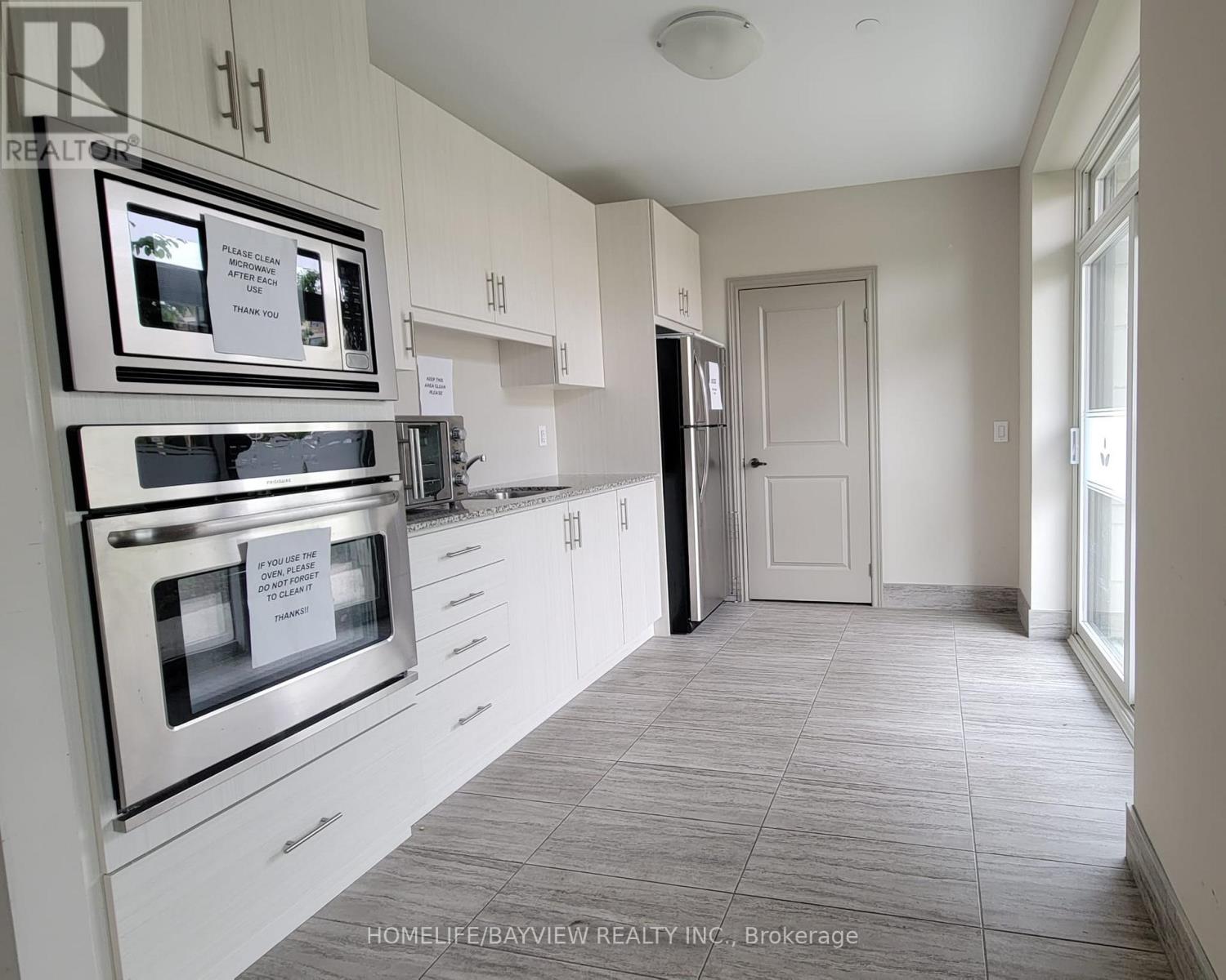 Photo 5 of Unit 808 7325 Markham Road, Markham ON