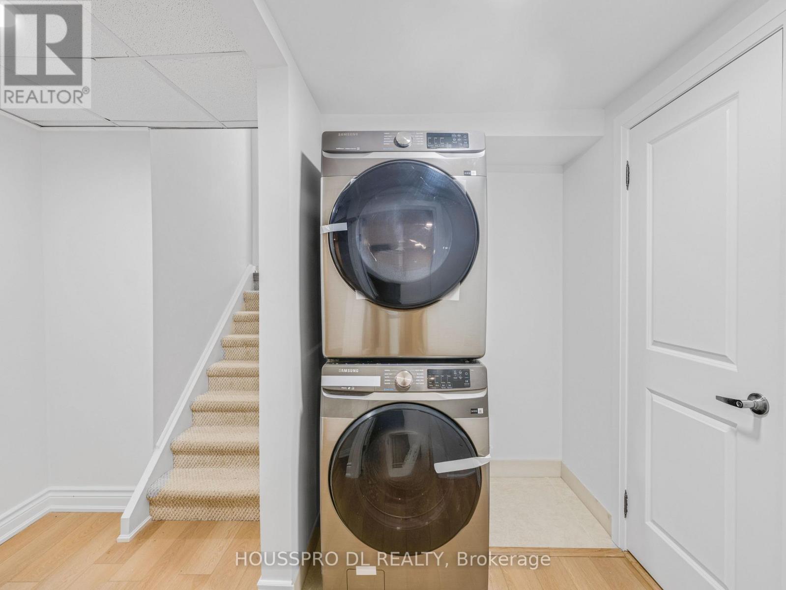 Photo 8 of Lower Level 21 Drury Lane, Toronto ON
