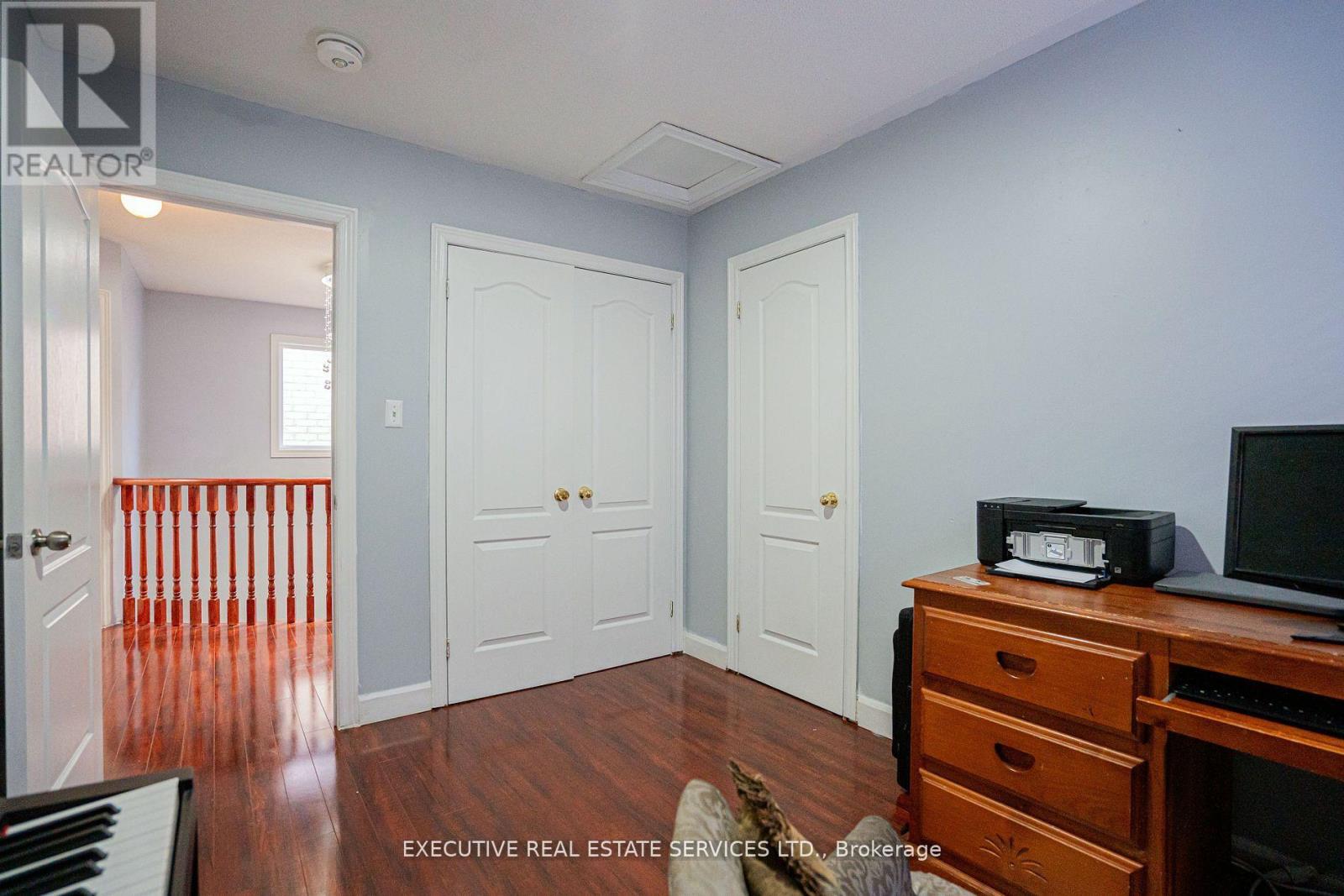 Photo 17 of 27 Savita Road, Brampton ON