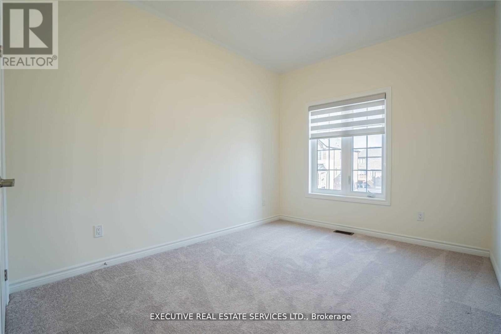 Photo 16 of 2 Thornvalley Terrace, Caledon ON