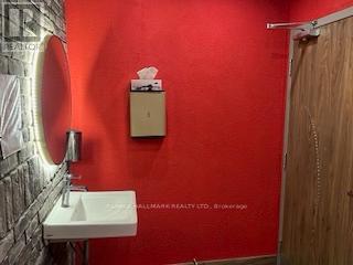 Photo 21 of 395 Wellington Rd, London South ON
