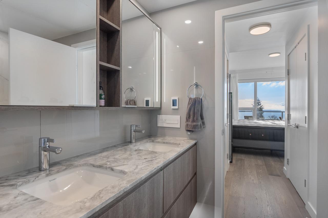 Photo 27 of 408 1441 Johnston Road, White Rock BC