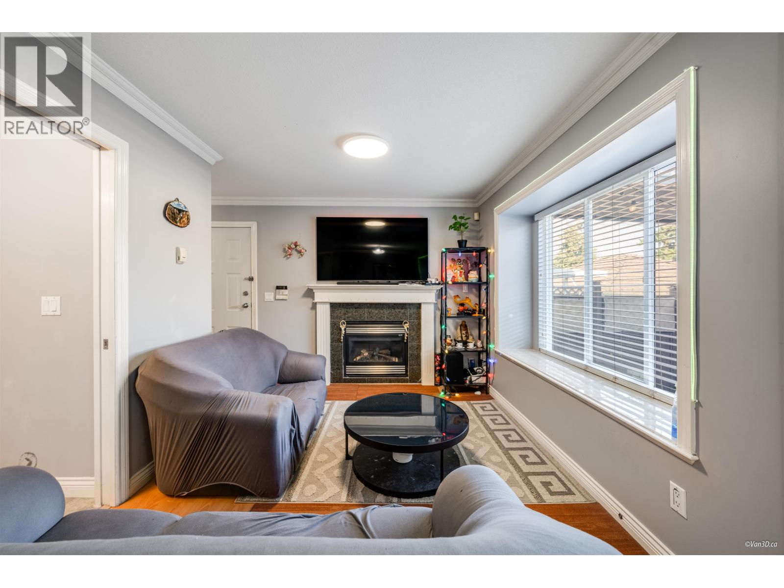 Photo 21 of 4663 Canada Way, Burnaby BC