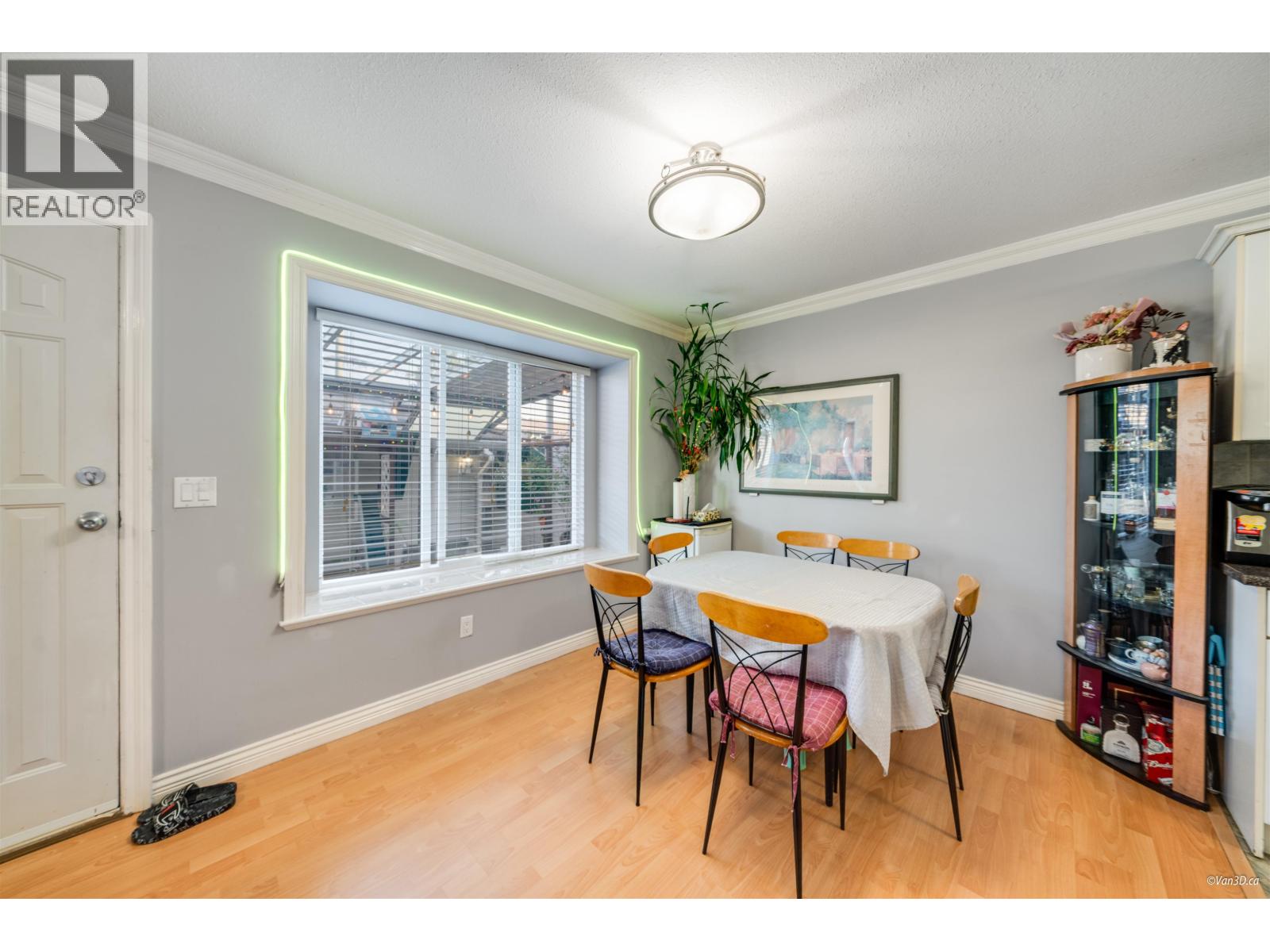 Photo 31 of 4663 Canada Way, Burnaby BC