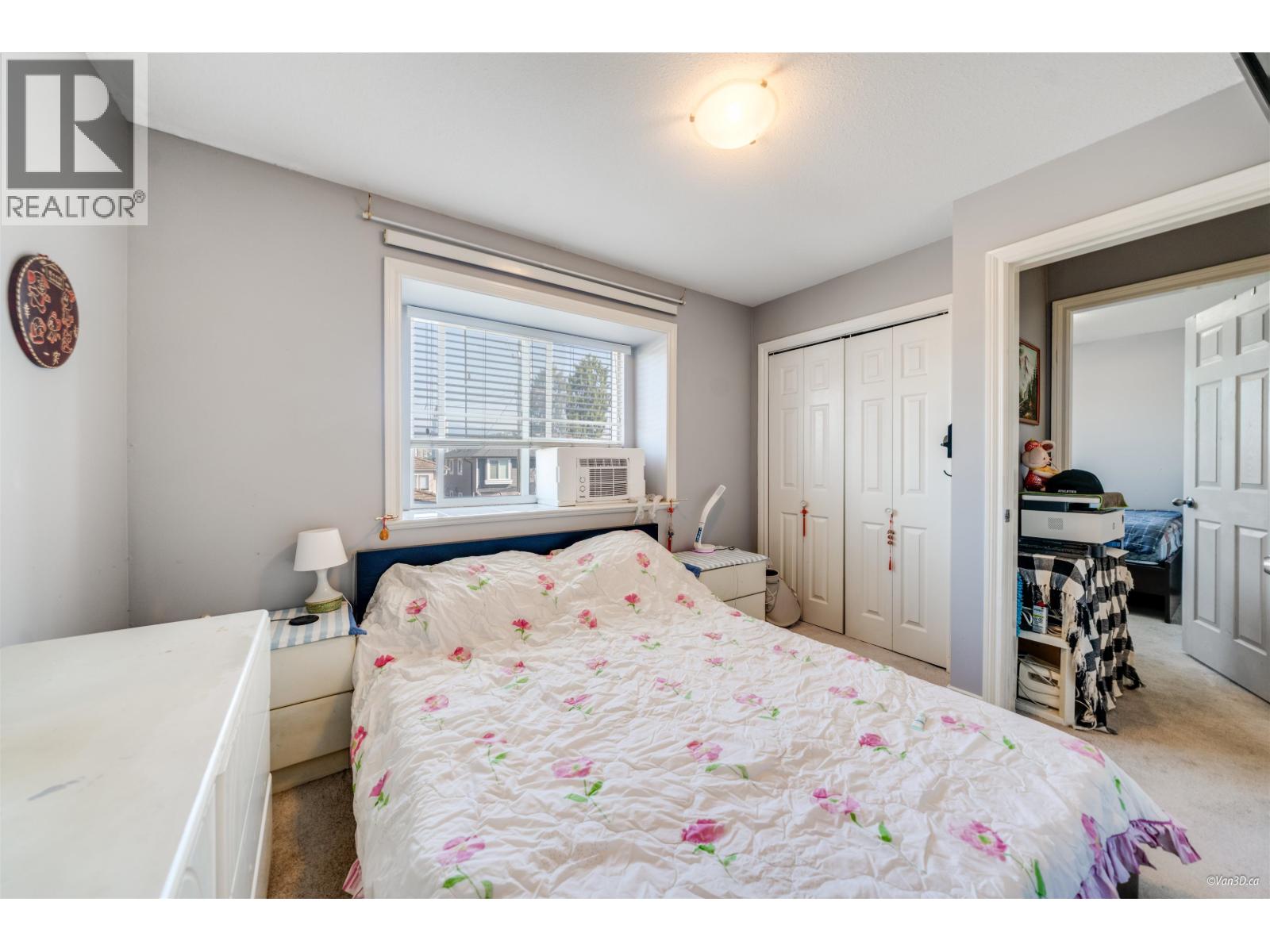 Photo 16 of 4663 Canada Way, Burnaby BC