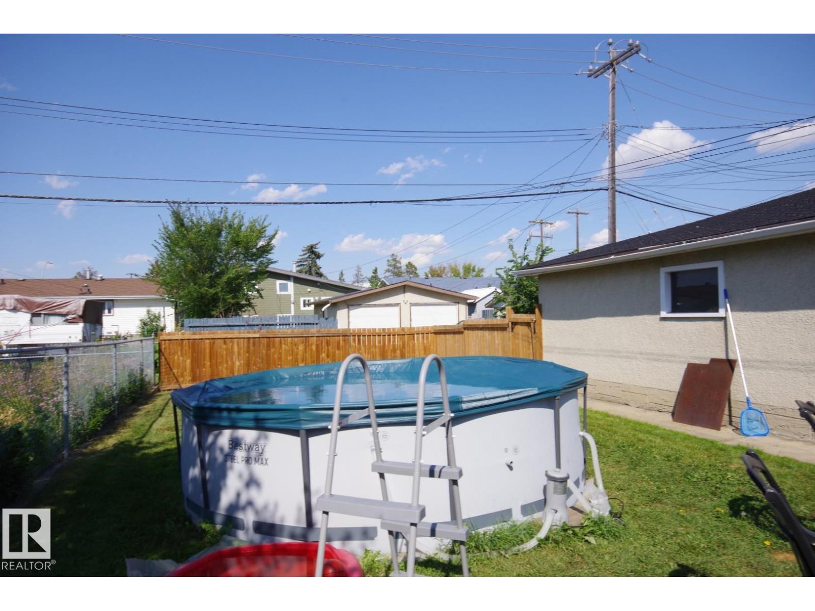Photo 27 of 9412 134 Av Nw, Edmonton AB