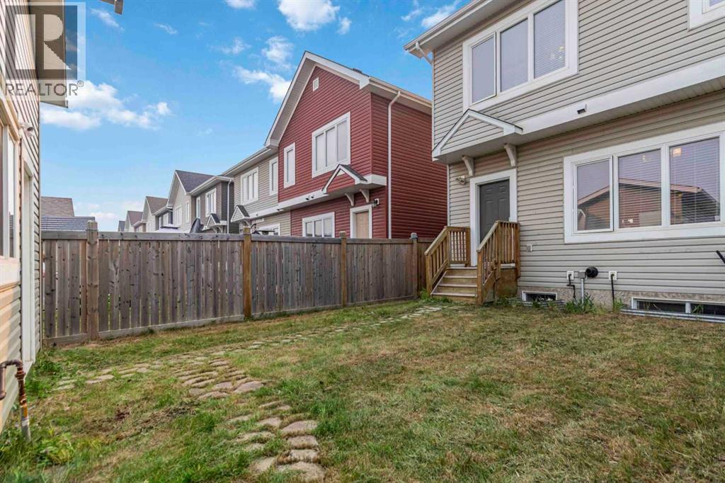 Photo 11 of 325 Heritage Drive, Fort Mcmurray AB