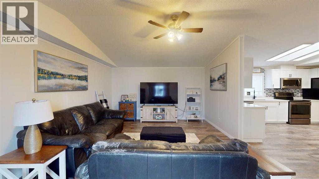 Photo 5 of 117 Mitchell Drive, Fort Mcmurray AB