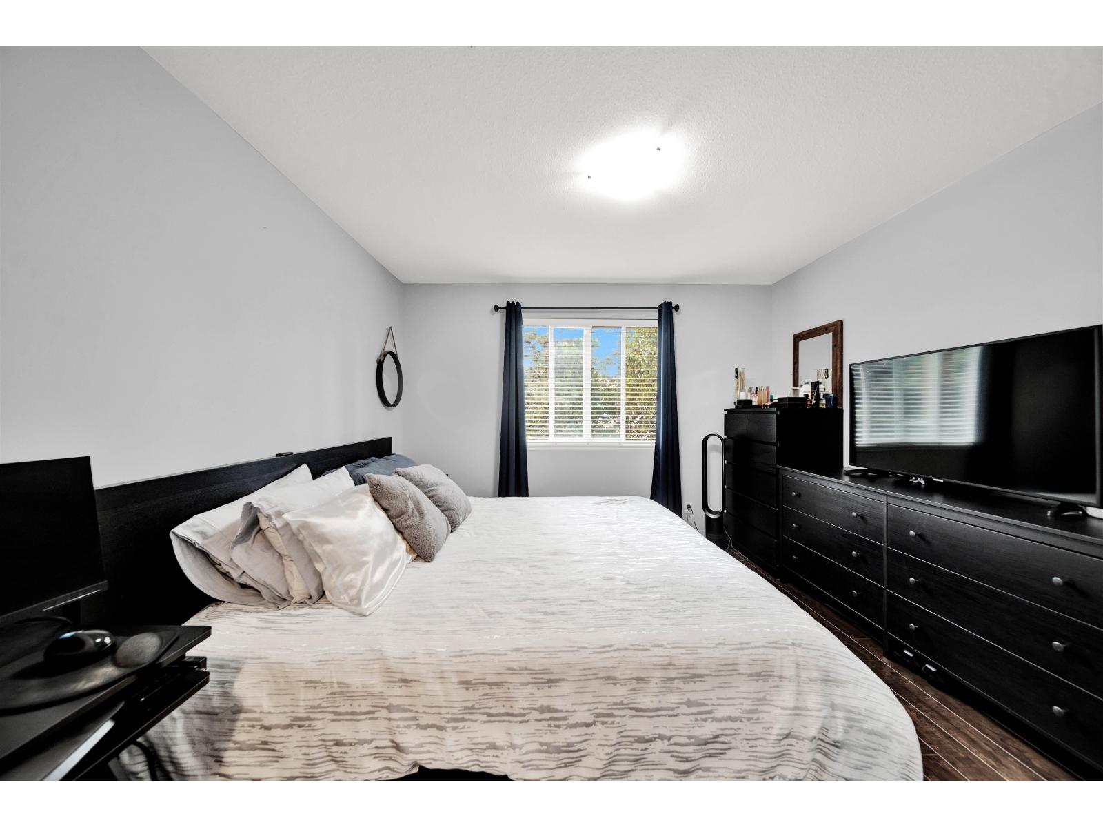 Photo 10 of 209 2955 Diamond Crescent, Abbotsford BC