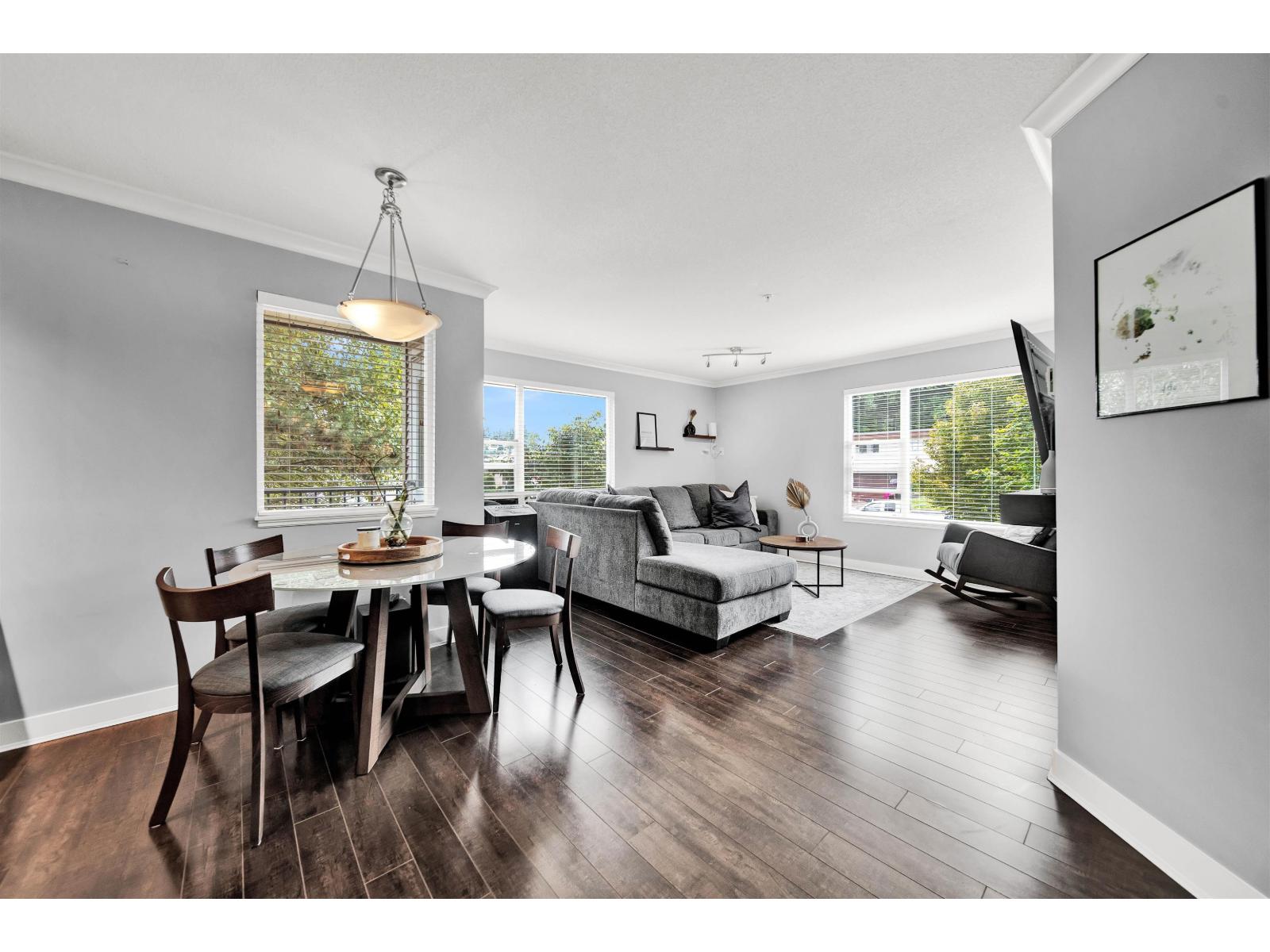 Photo 12 of 209 2955 Diamond Crescent, Abbotsford BC