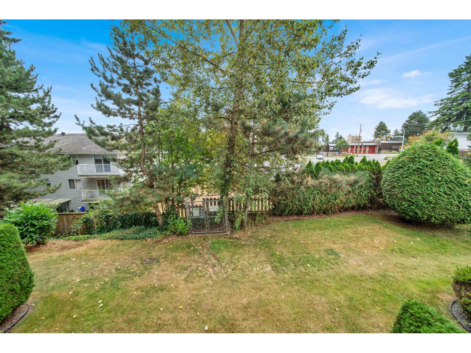 Photo 8 of 209 2955 Diamond Crescent, Abbotsford BC
