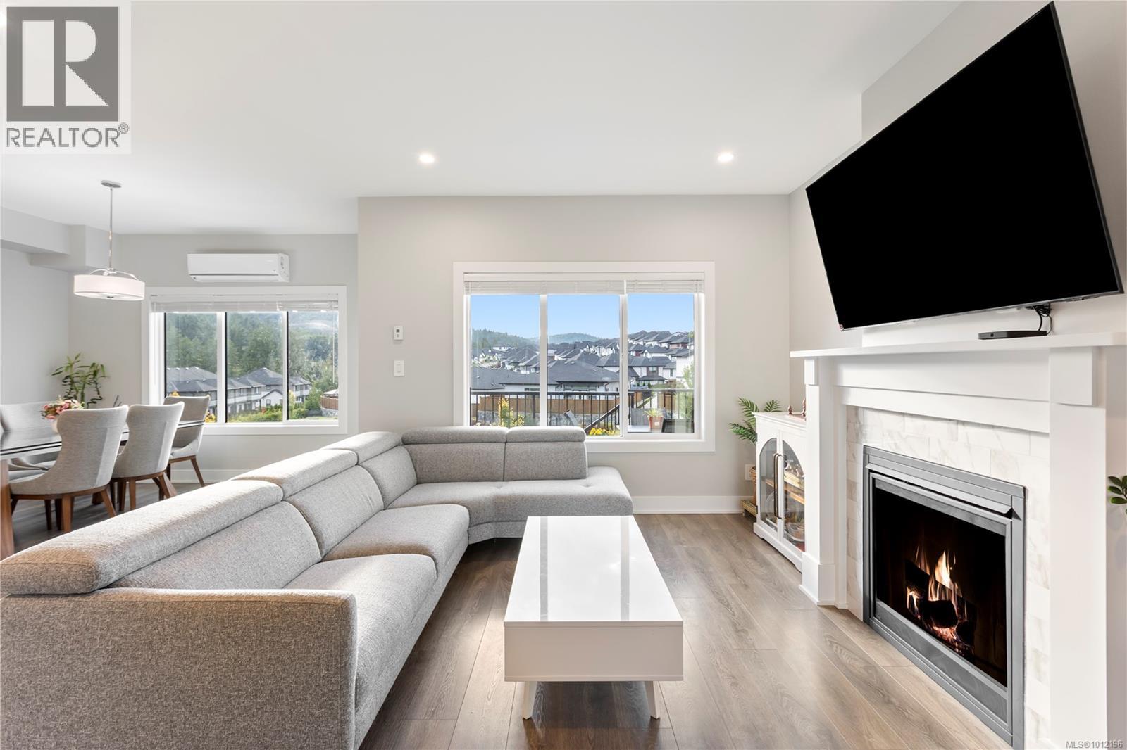  2768 Celestial Court, Langford