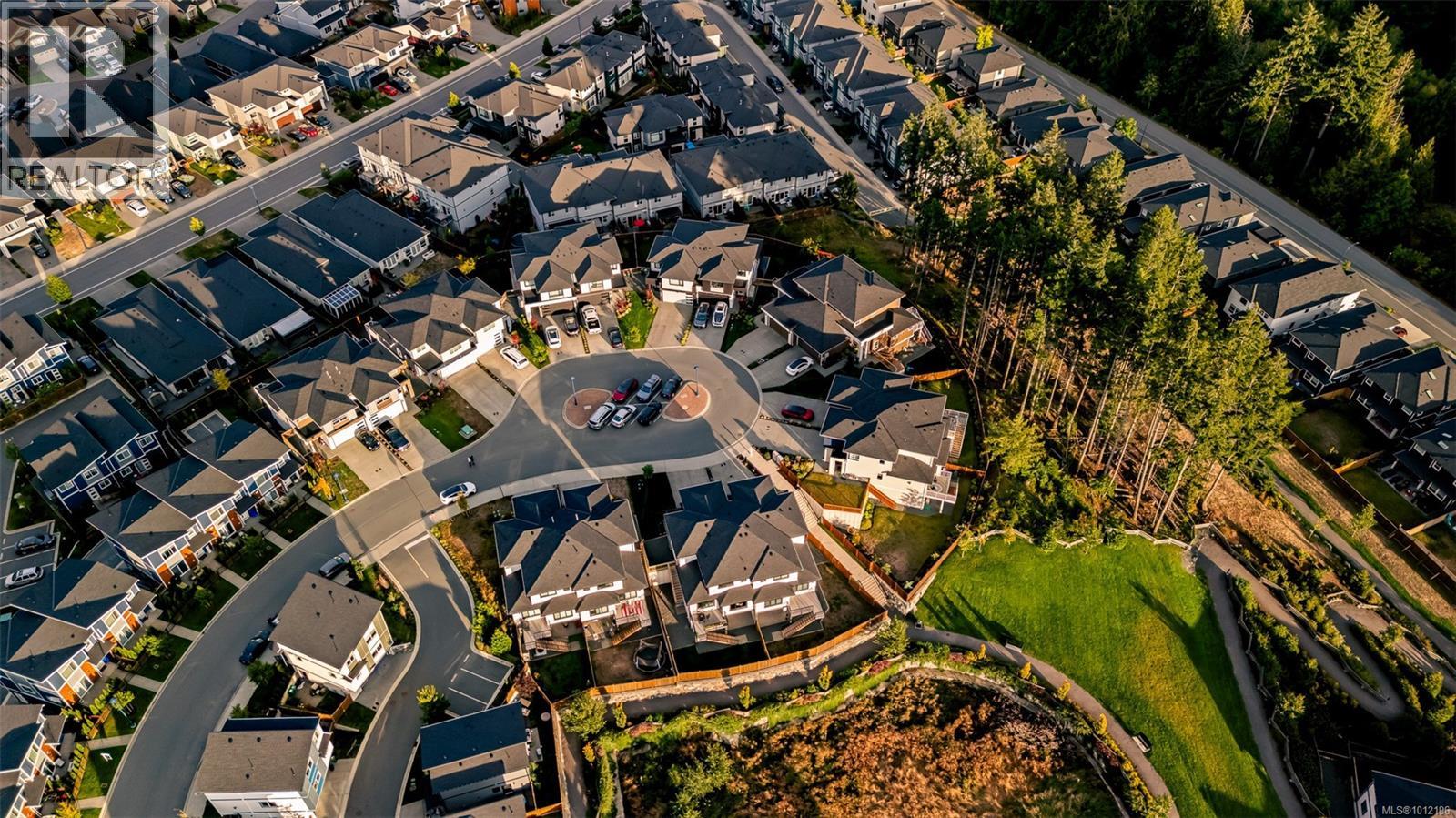  2768 Celestial Court, Langford