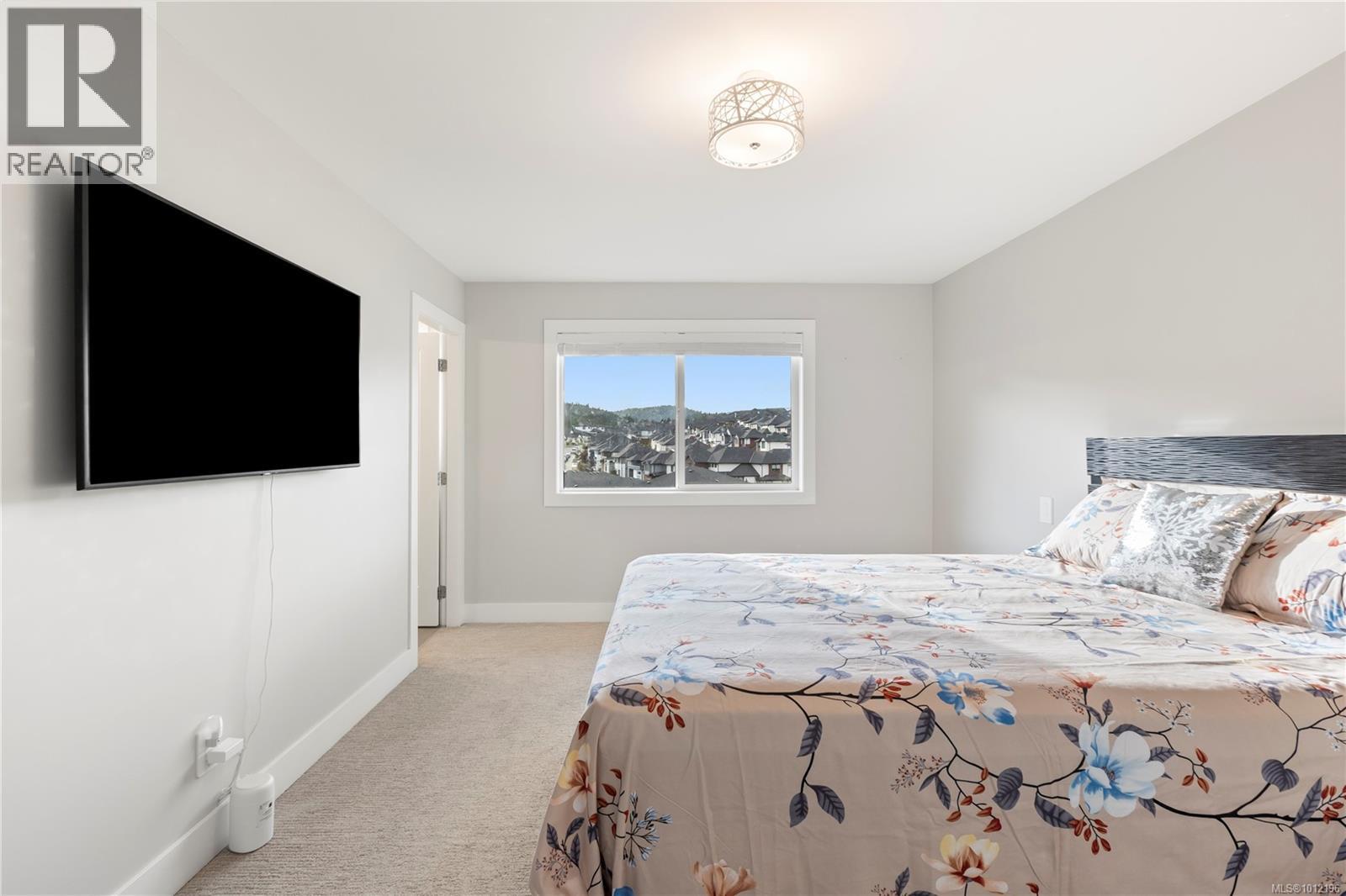  2768 Celestial Court, Langford