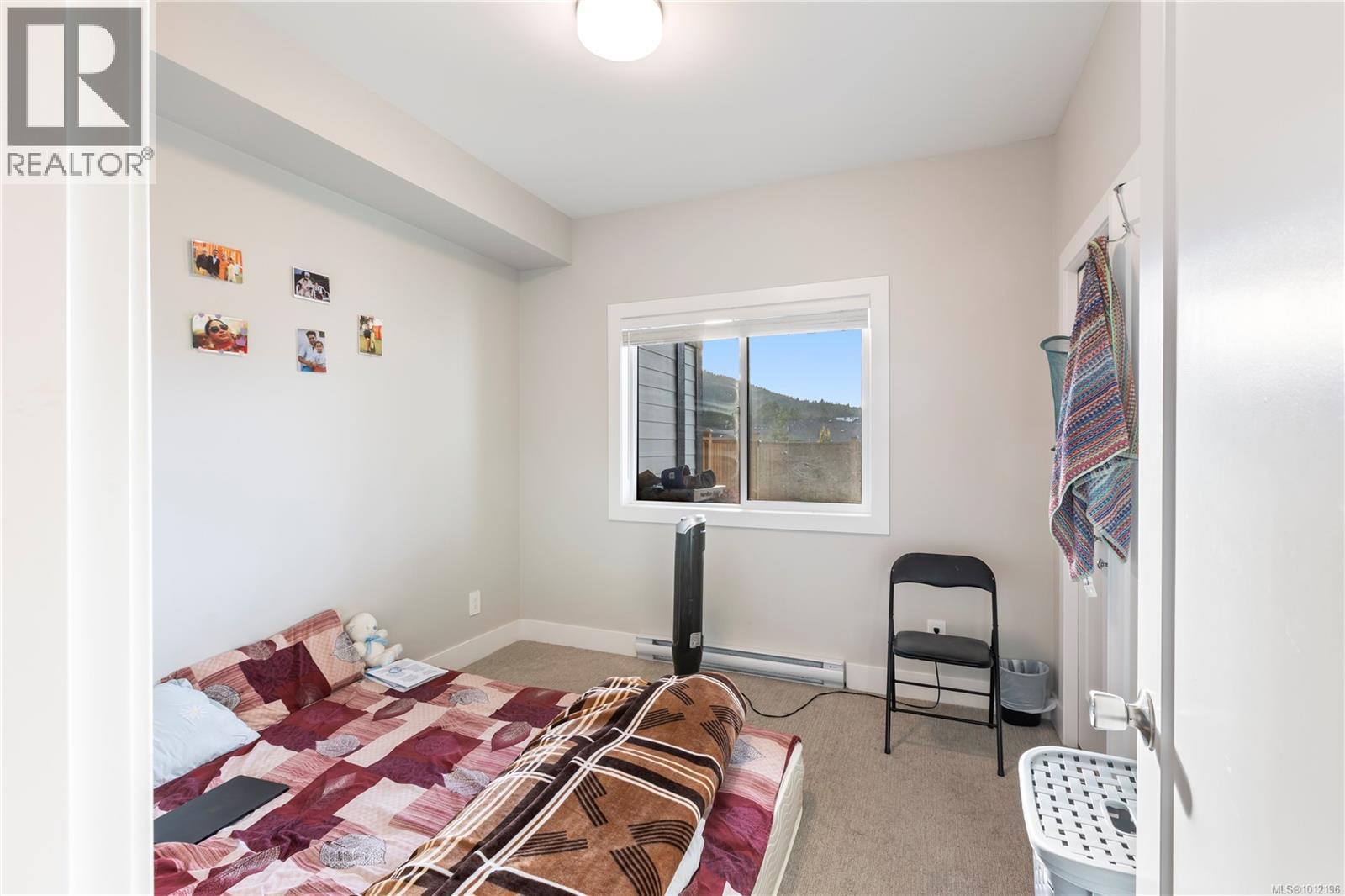  2768 Celestial Court, Langford