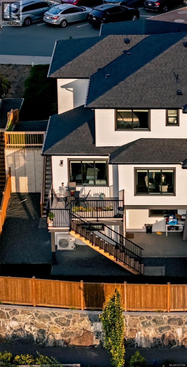  2768 Celestial Court, Langford