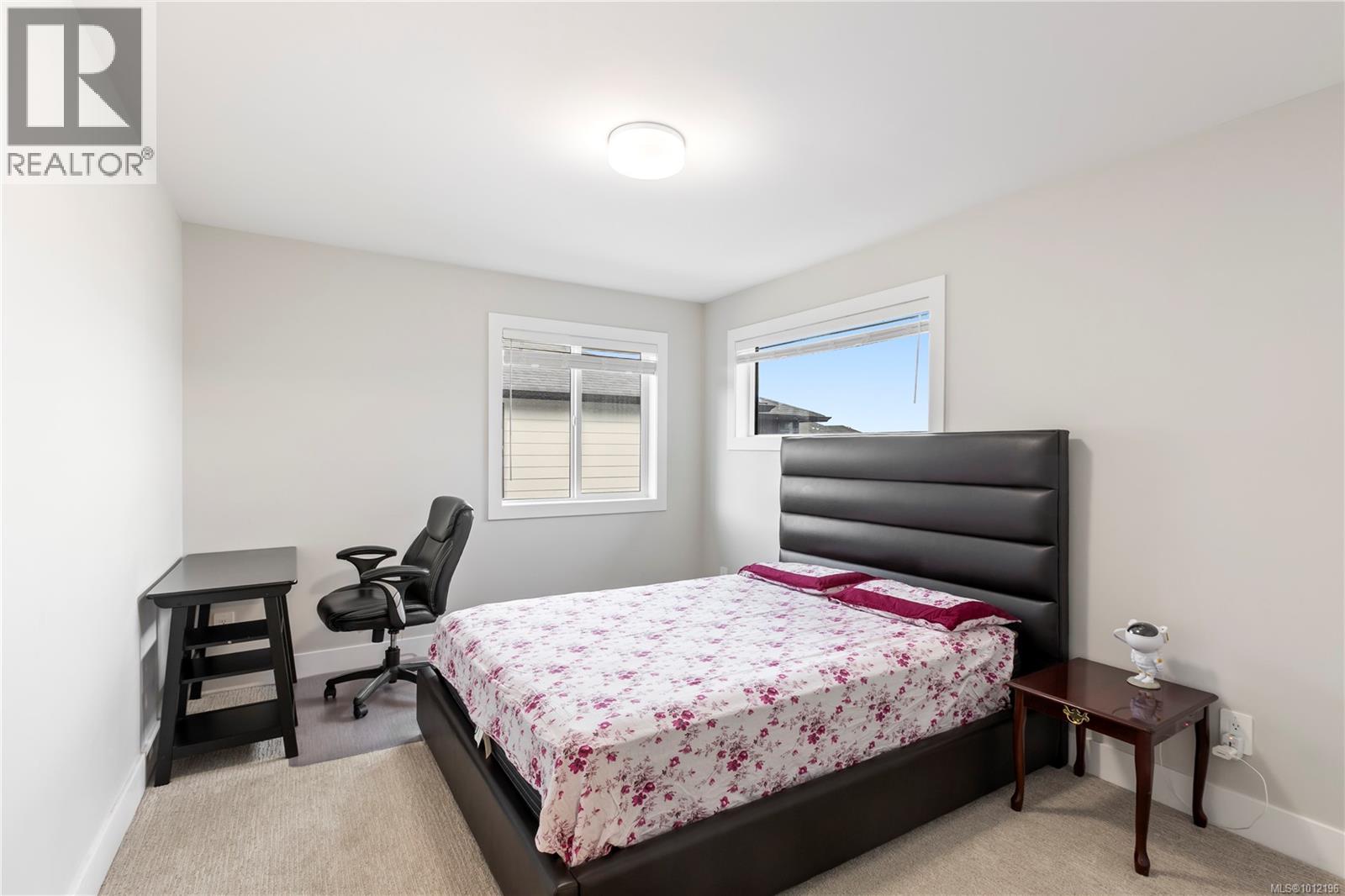  2768 Celestial Court, Langford