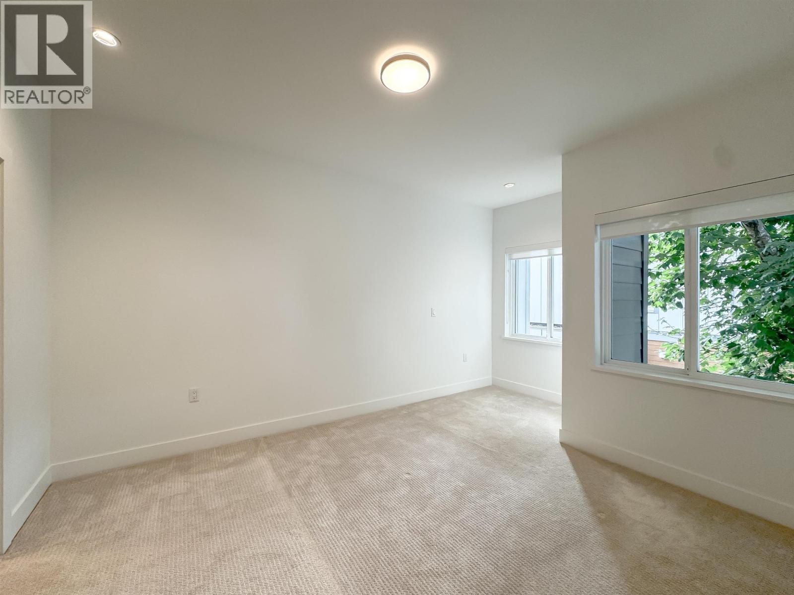 Photo 5 of 8 7000 Williams Road, Richmond BC