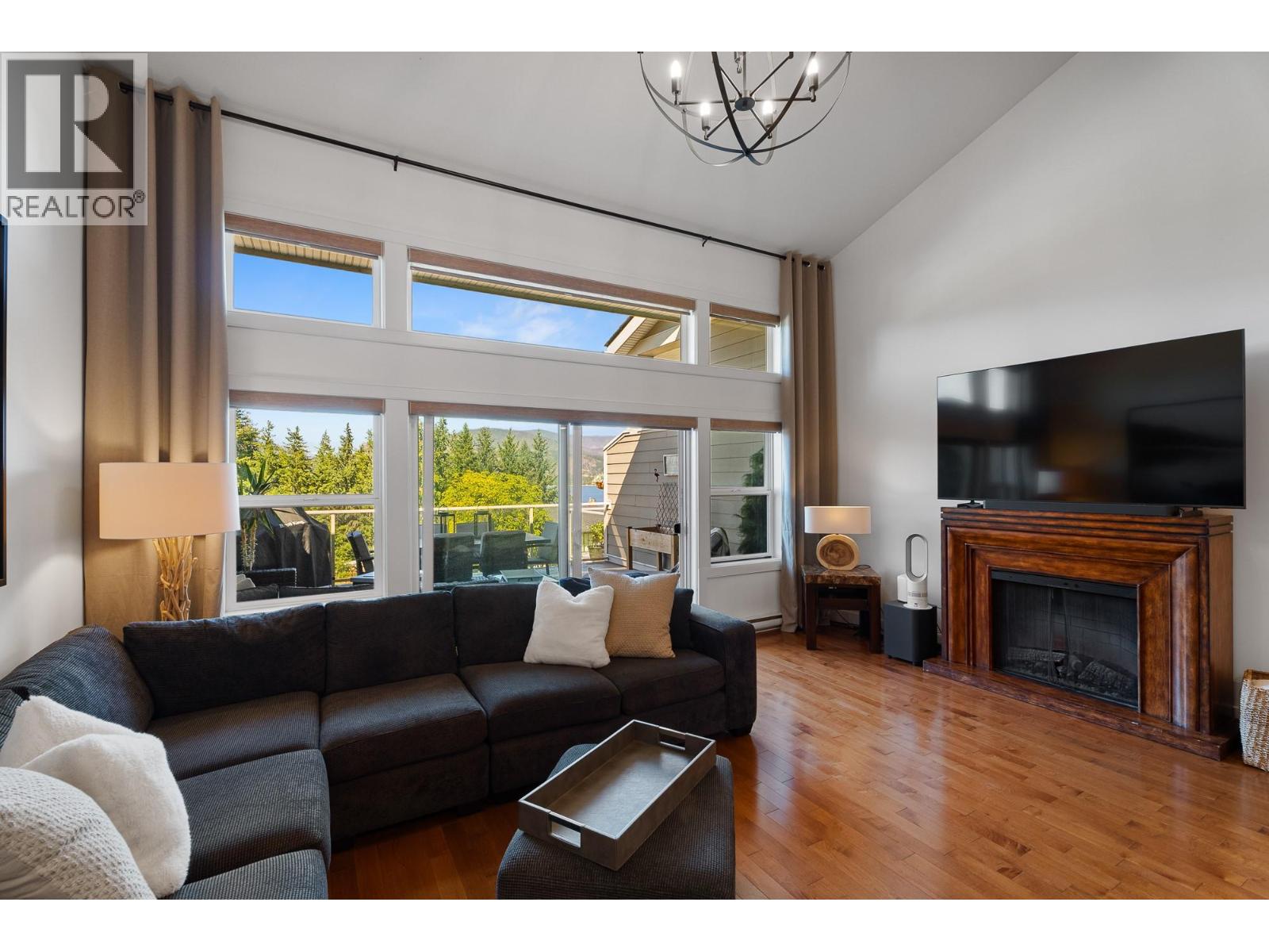 2802 Henstridge Road Unit# 2, Sorrento