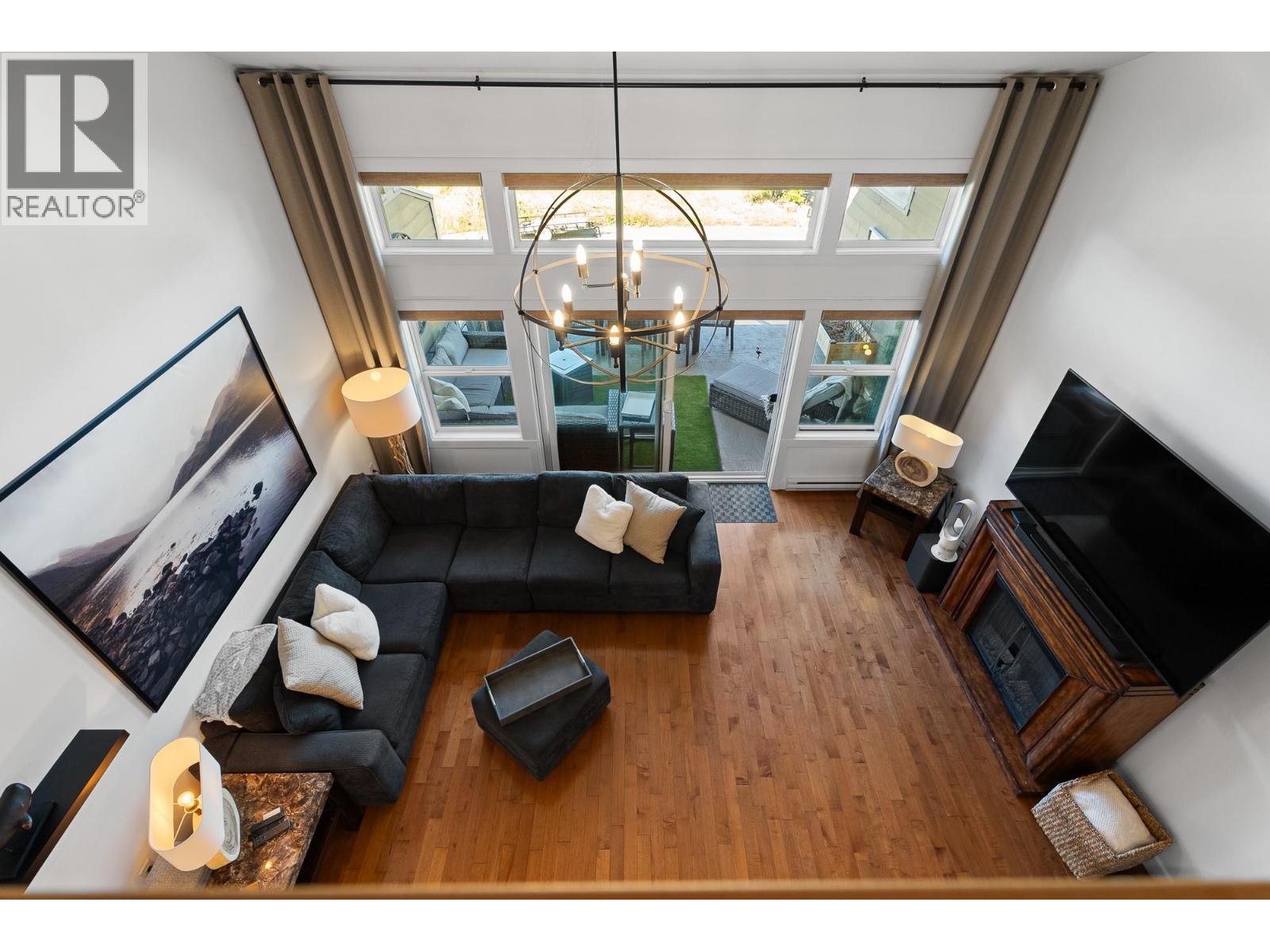 2802 Henstridge Road Unit# 2, Sorrento