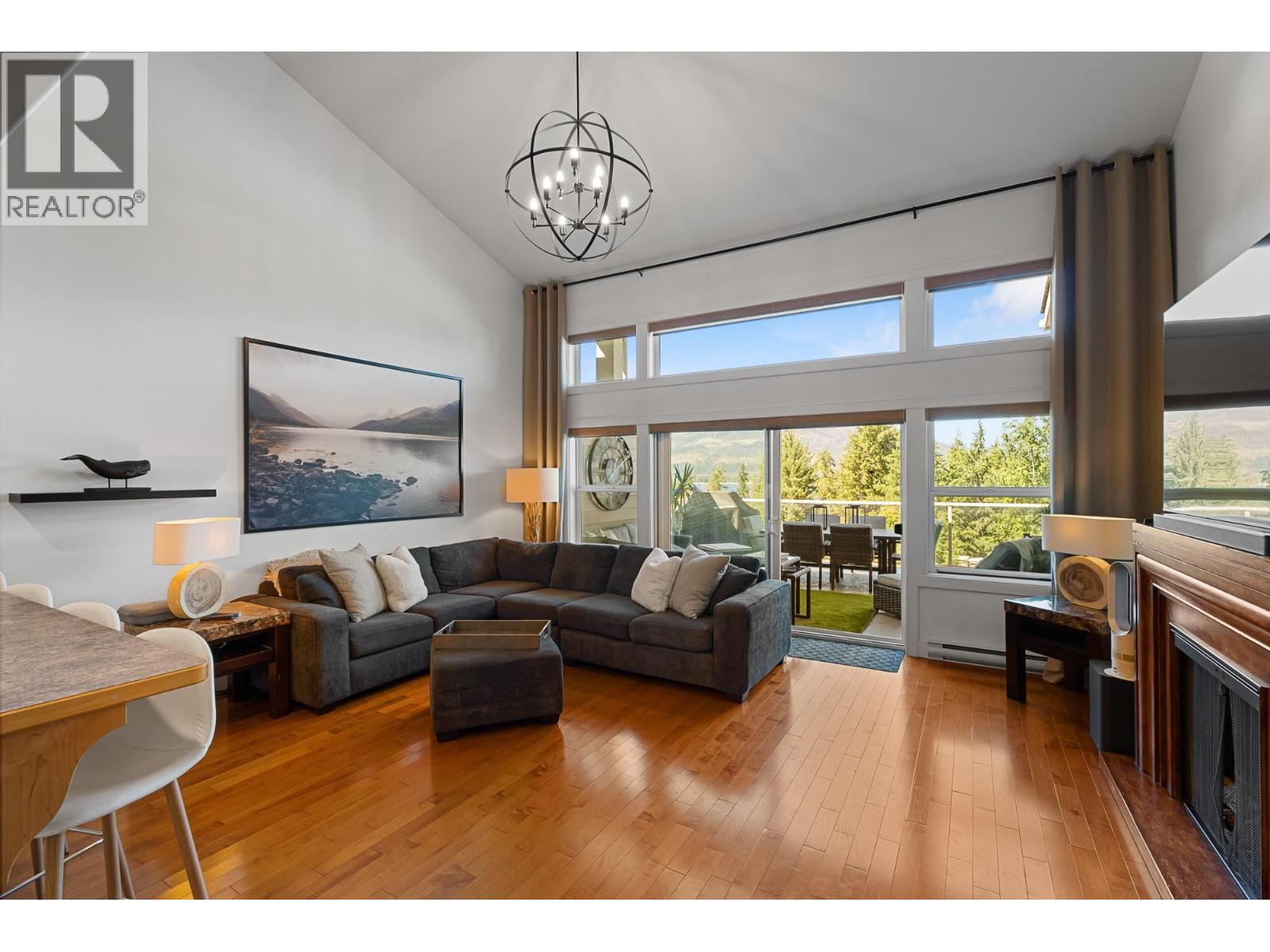 2802 Henstridge Road Unit# 2, Sorrento