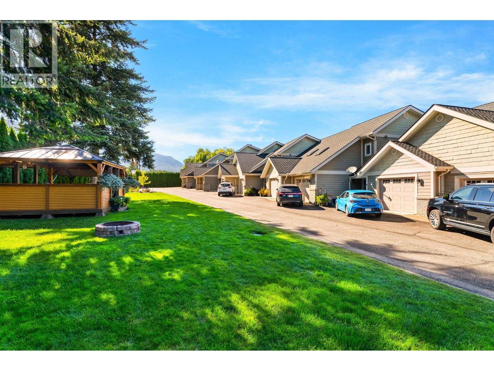 2802 Henstridge Road Unit# 2, Sorrento
