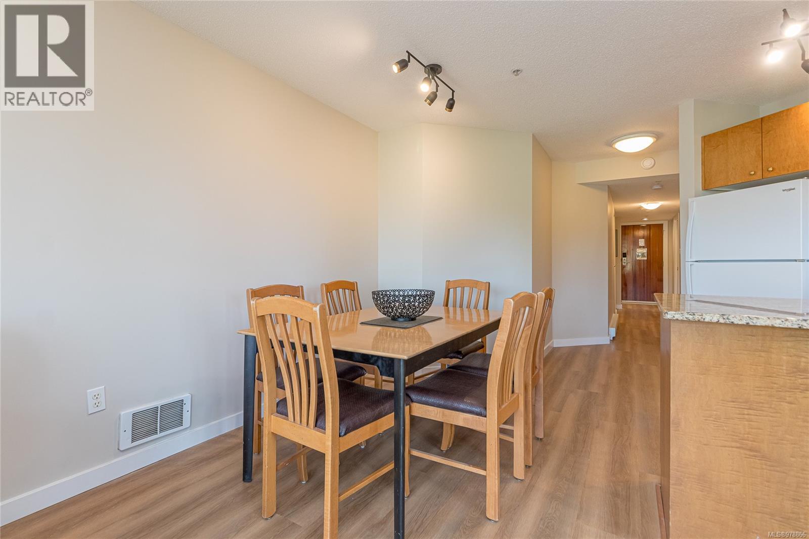 Photo 31 of 726 1600 Stroulger Rd, Nanoose Bay BC