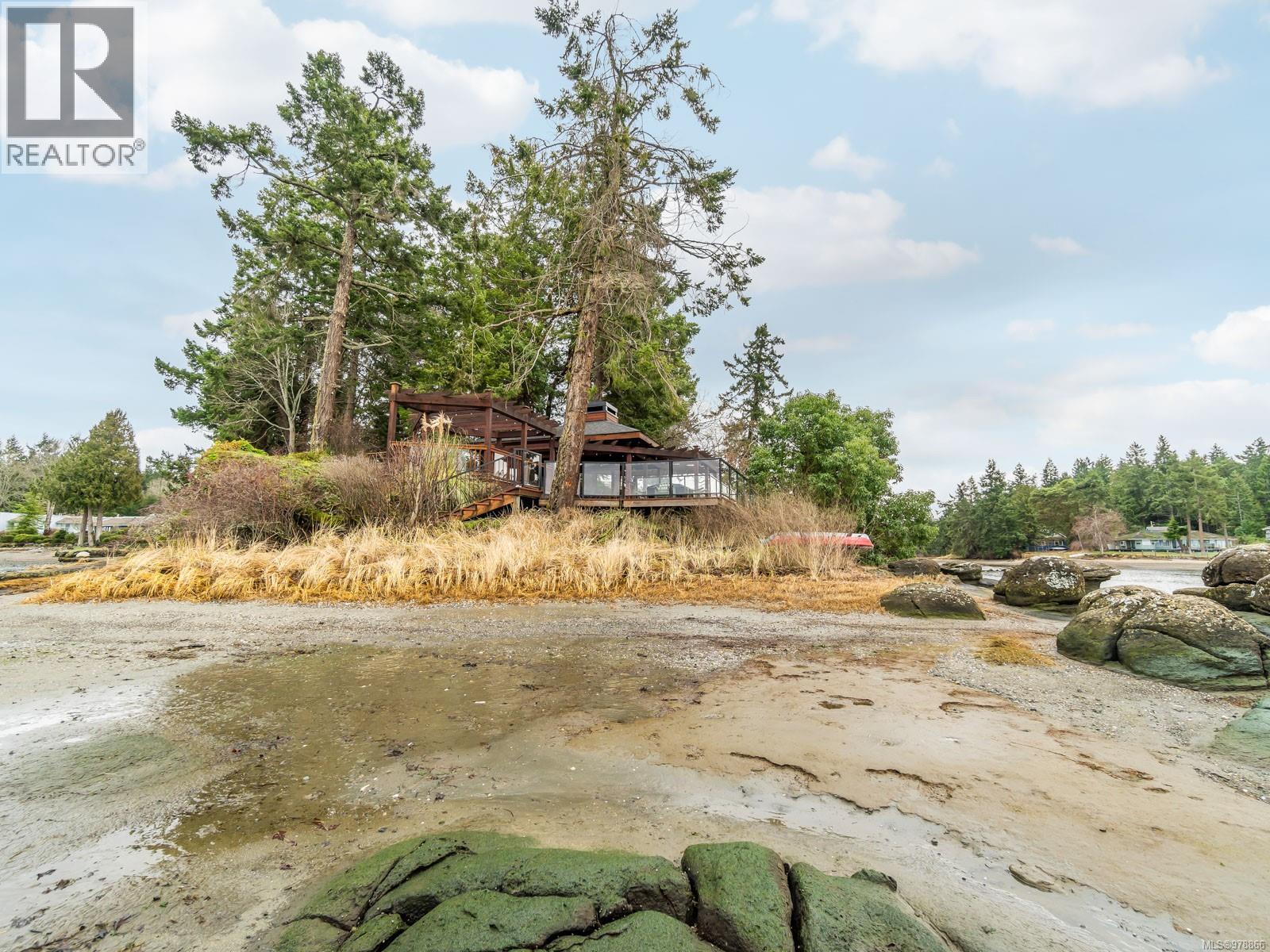 Photo 42 of 726 1600 Stroulger Rd, Nanoose Bay BC