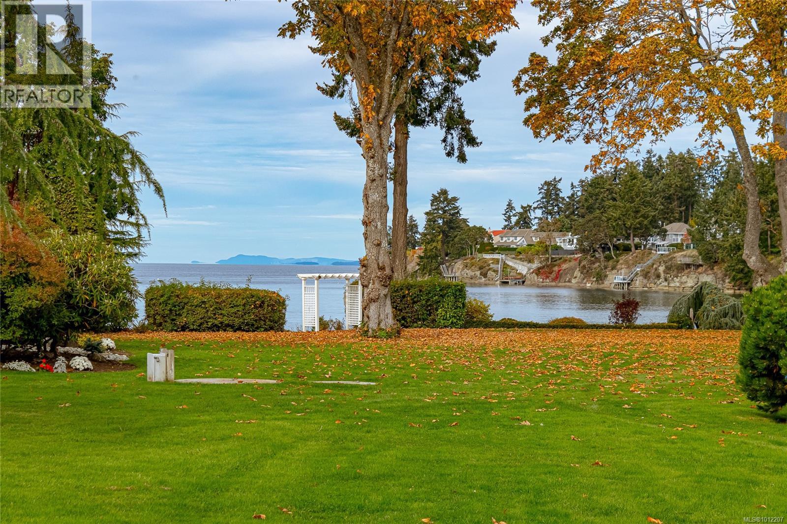 Photo 10 of 736 1600 Stroulger Rd, Nanoose Bay BC