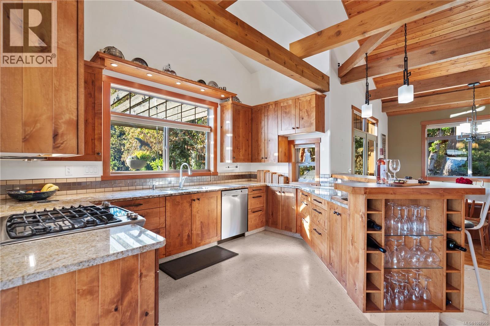 248 Suneagle Dr, Salt Spring