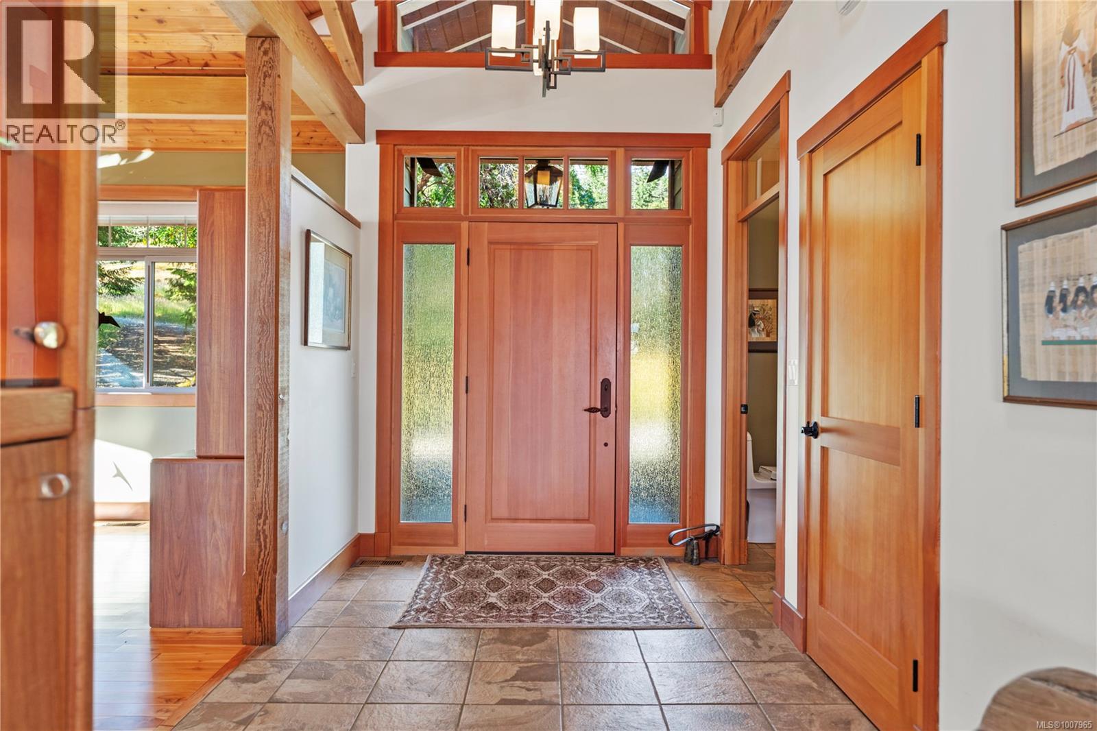 248 Suneagle Dr, Salt Spring