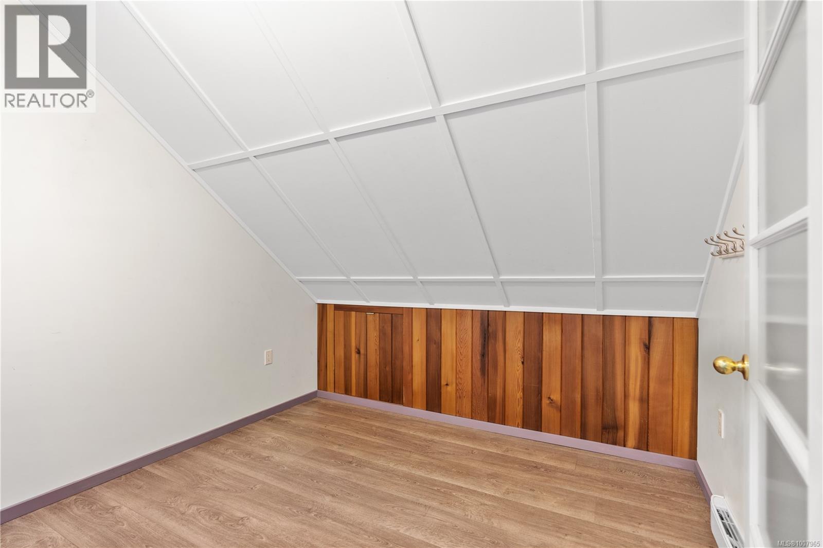 248 Suneagle Dr, Salt Spring
