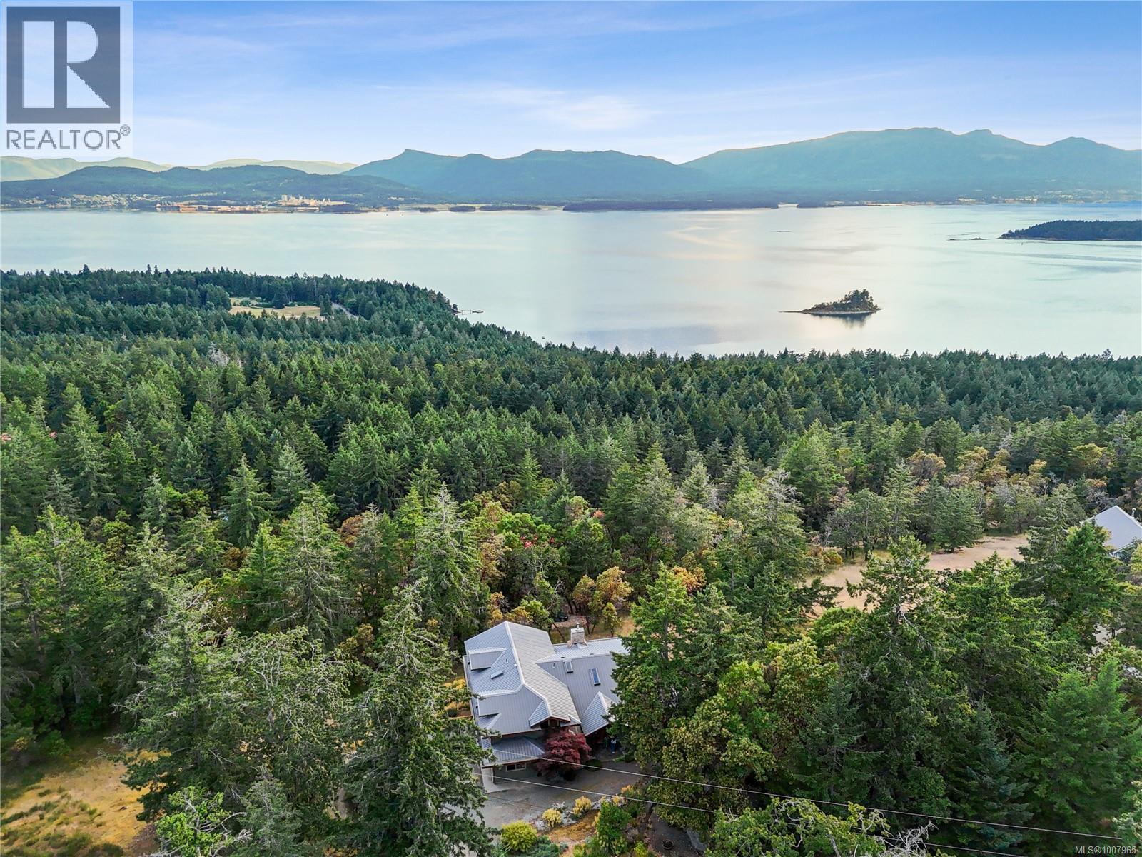 248 Suneagle Dr, Salt Spring