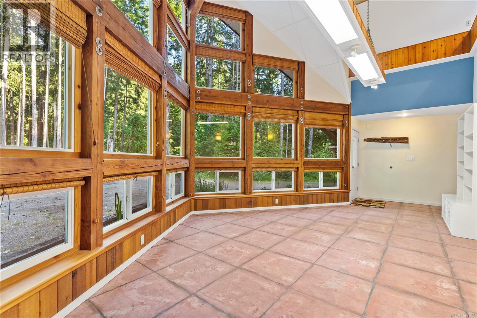 248 Suneagle Dr, Salt Spring