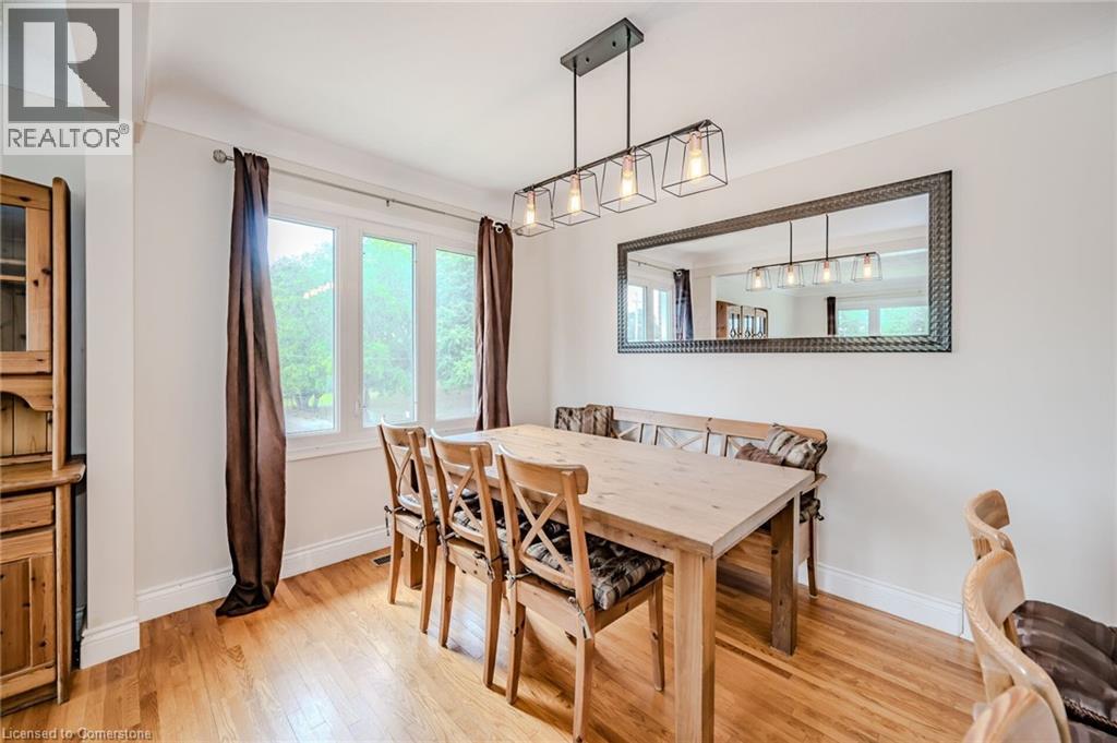 Photo 9 of 1385 Olga Drive Unit B, Burlington ON