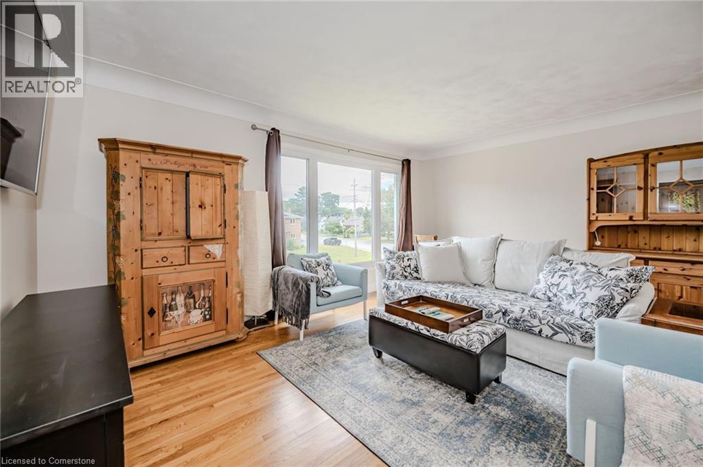 Photo 7 of 1385 Olga Drive Unit B, Burlington ON